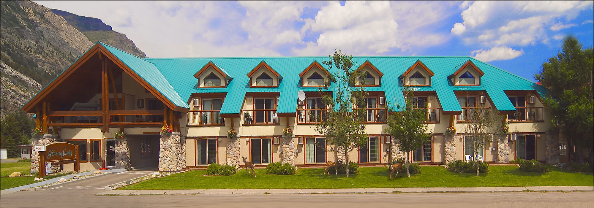 Waterton Glacier Suites Εξωτερικό φωτογραφία